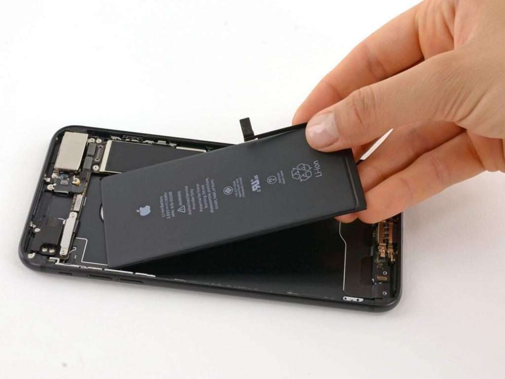 jord Daisy Kalksten GUIDE: Slik bytter du batteriet på din iPhone 7 plus - Mobilverkstedet.no